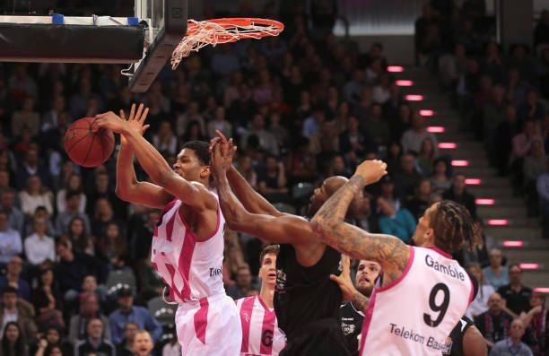 界的永恒偶 界的永恒偶