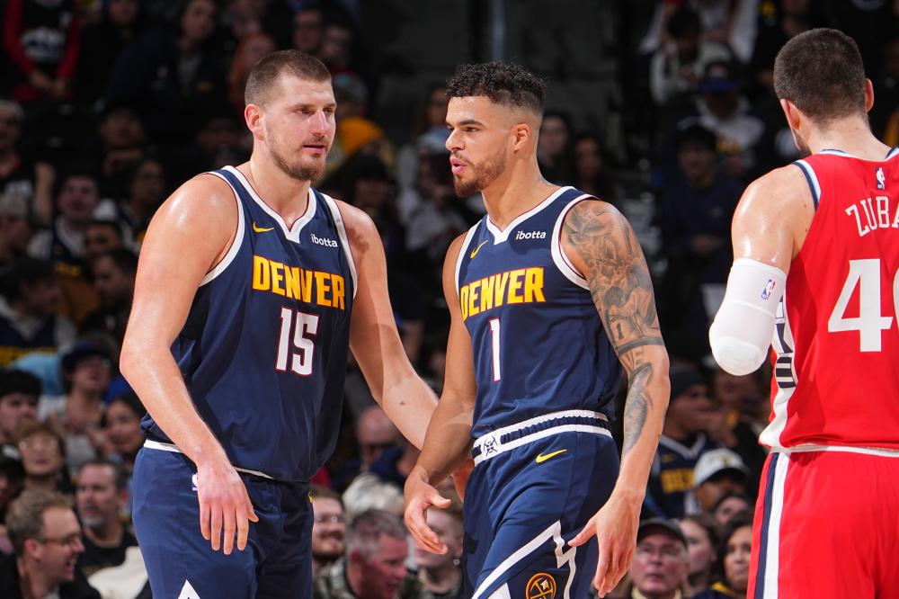 加强安保措 加强安保措