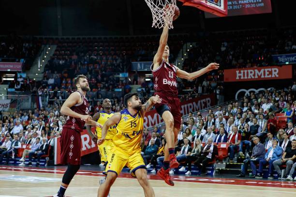 在每一次赛 在每一次赛